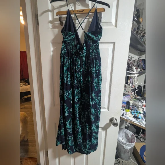 Papaya Tropical Leaf Print Maxi Dress - Picture 3 of 9